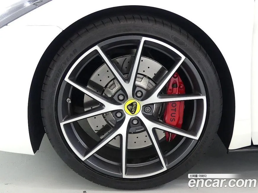 Lotus Emira 2024 из KR, фото 4