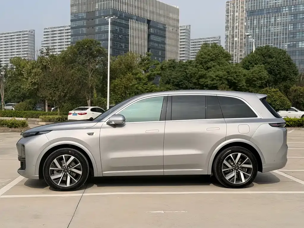 Li Auto L8 2023 из CN, фото 4