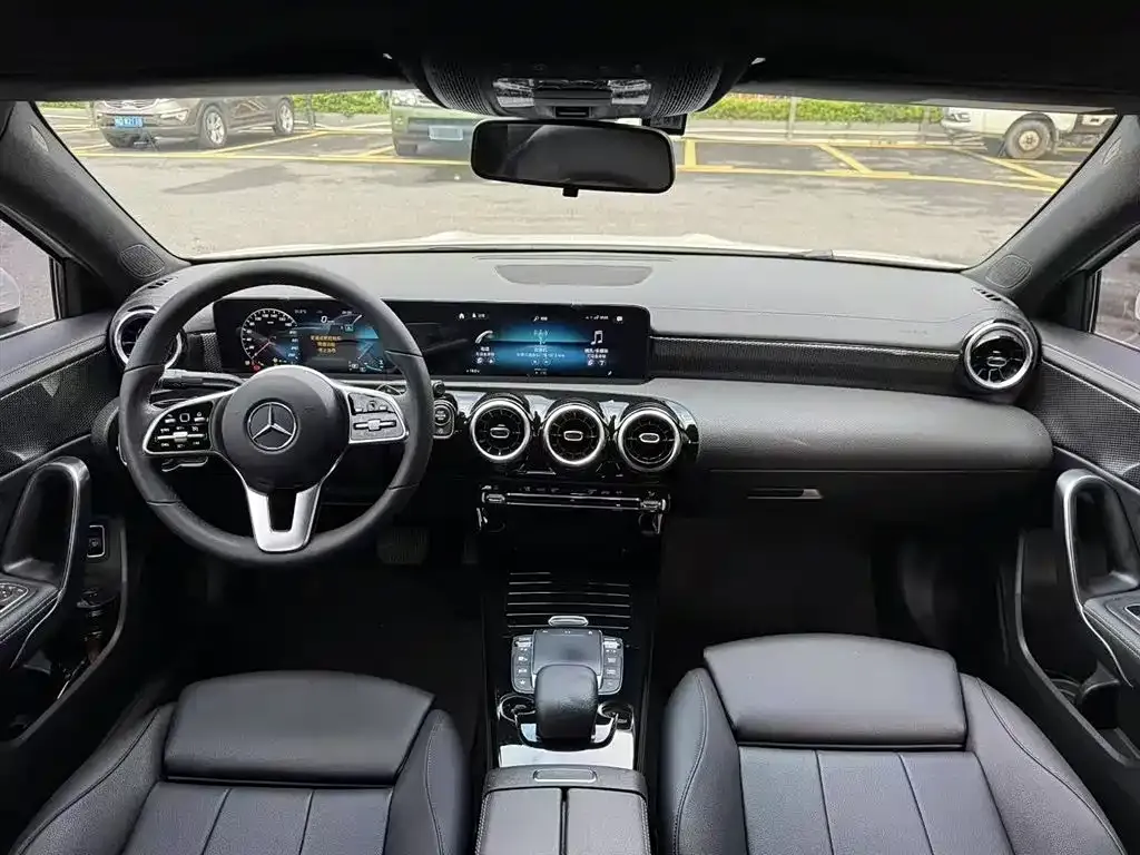 Mercedes-Benz A-Class 2022 из CN, фото 10