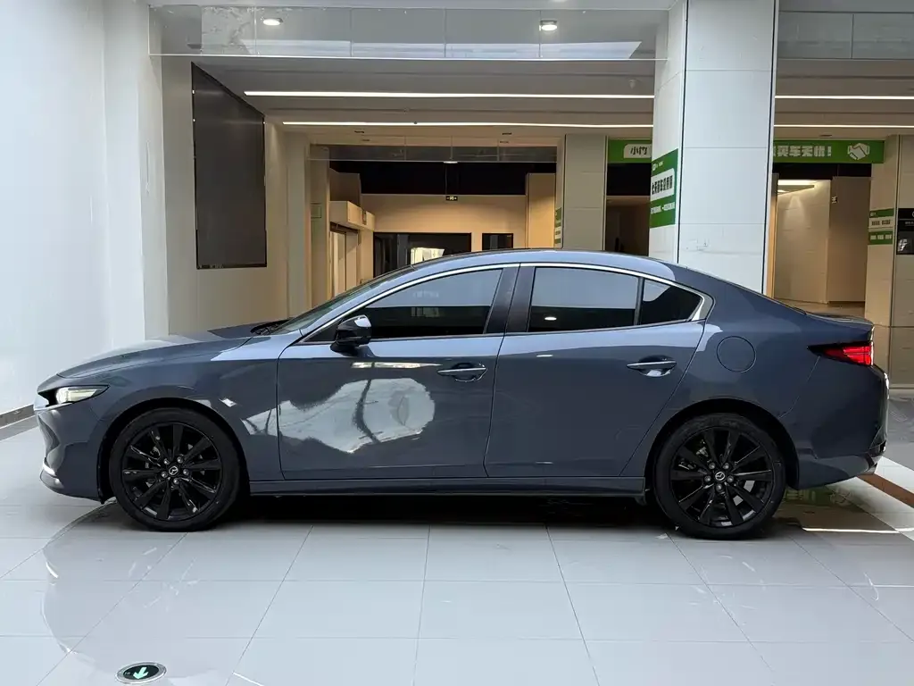 [object Object] 3 Axela 2022 из CN, фото 7