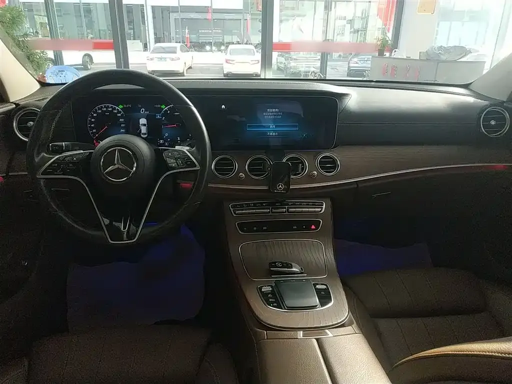 Mercedes-Benz E-Class 2022 из CN, фото 10