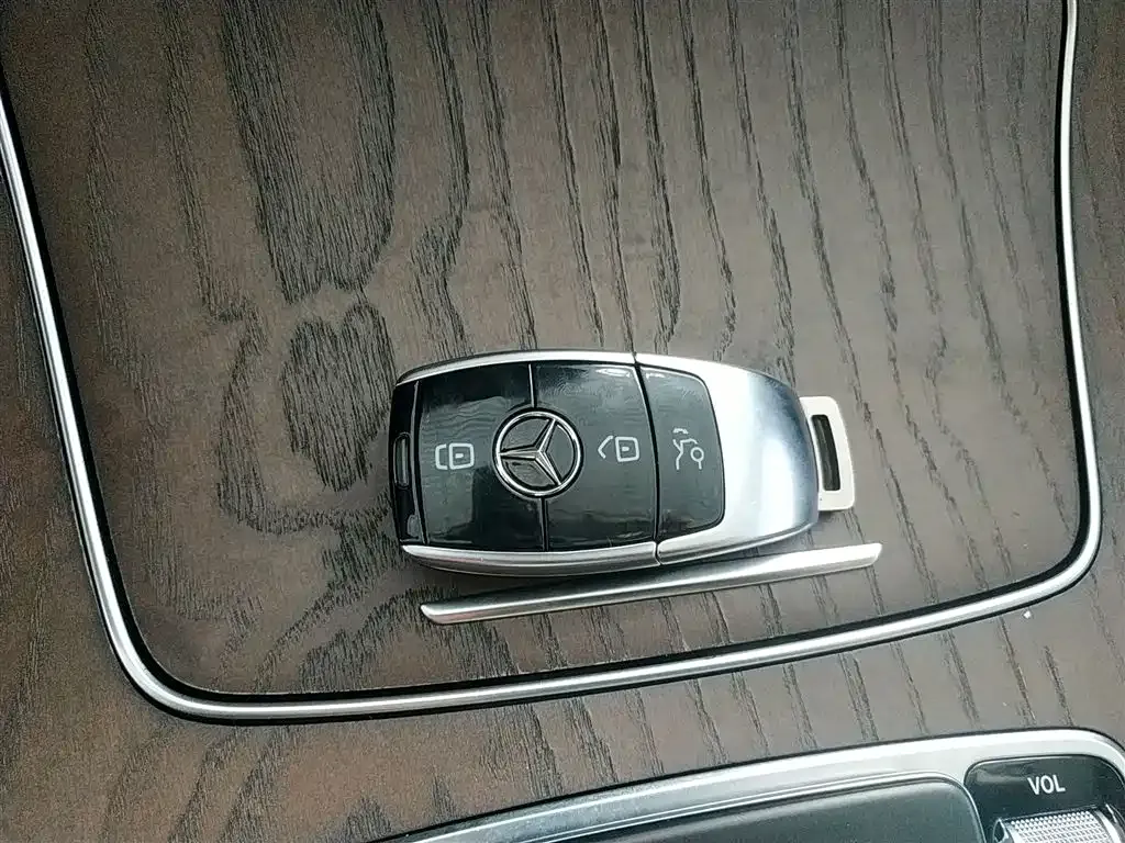 Mercedes-Benz E-Class 2022 из CN, фото 9