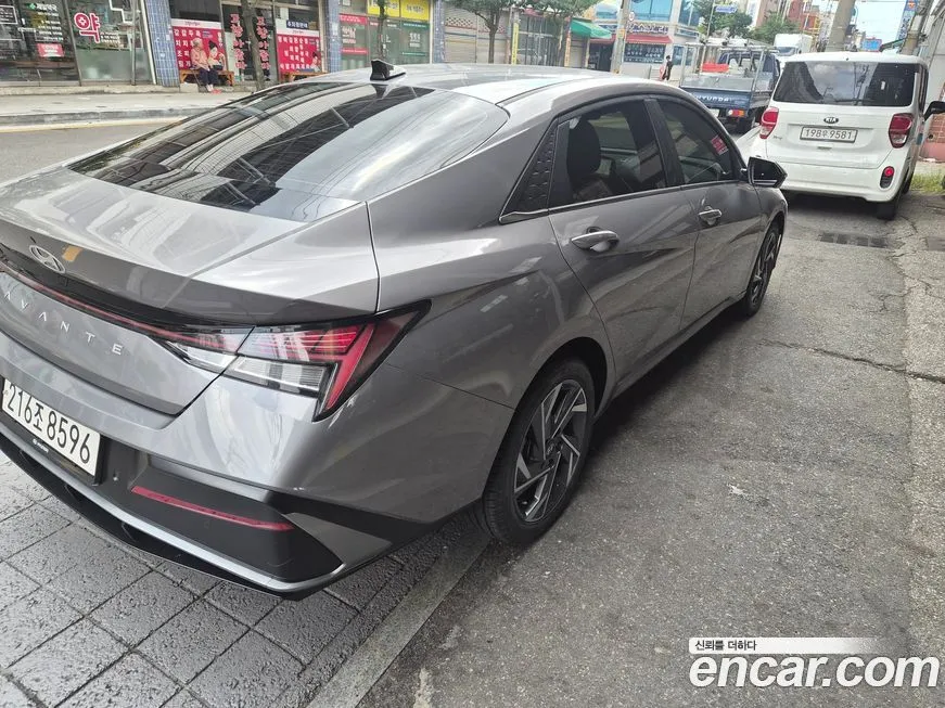 Hyundai AVANTE — фото 4