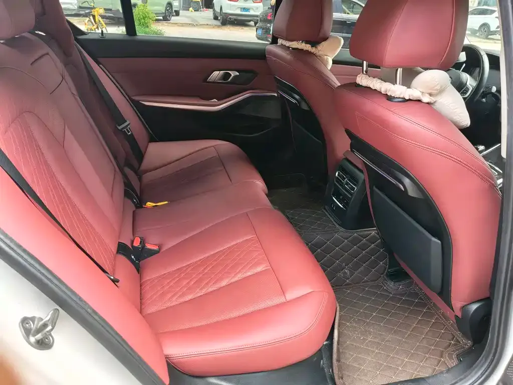 BMW 3 Series 2021 из CN, фото 10