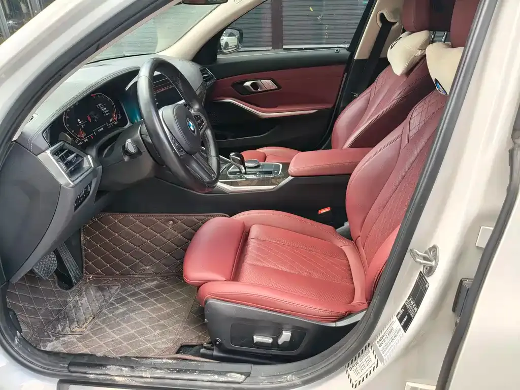 BMW 3 Series 2021 из CN, фото 7