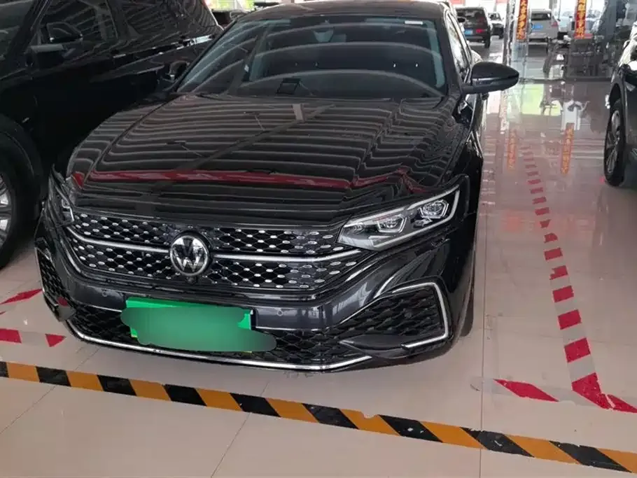 Volkswagen Passat 2024 из CN, фото 2