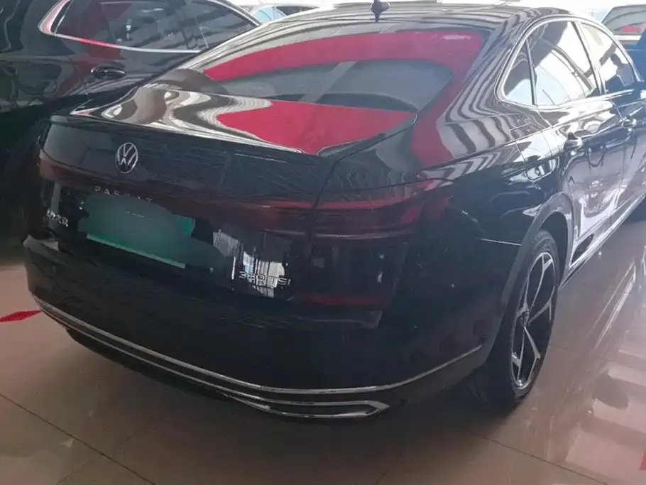 Volkswagen Passat 2024 из CN, фото 3