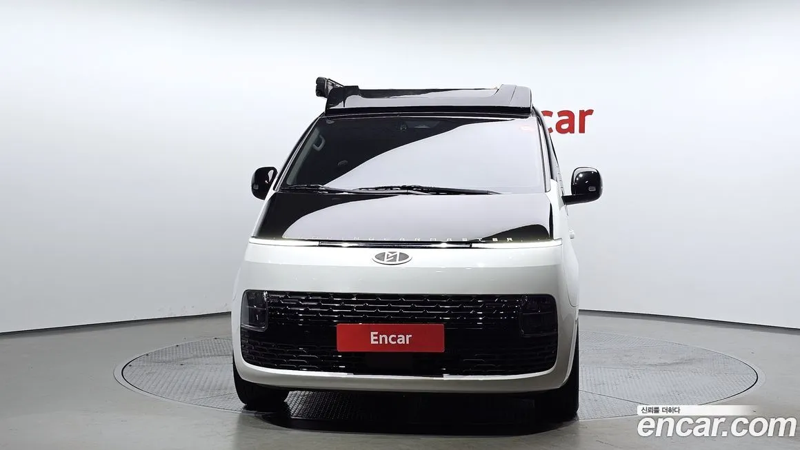 Hyundai Staria 2022 из KR, фото 3
