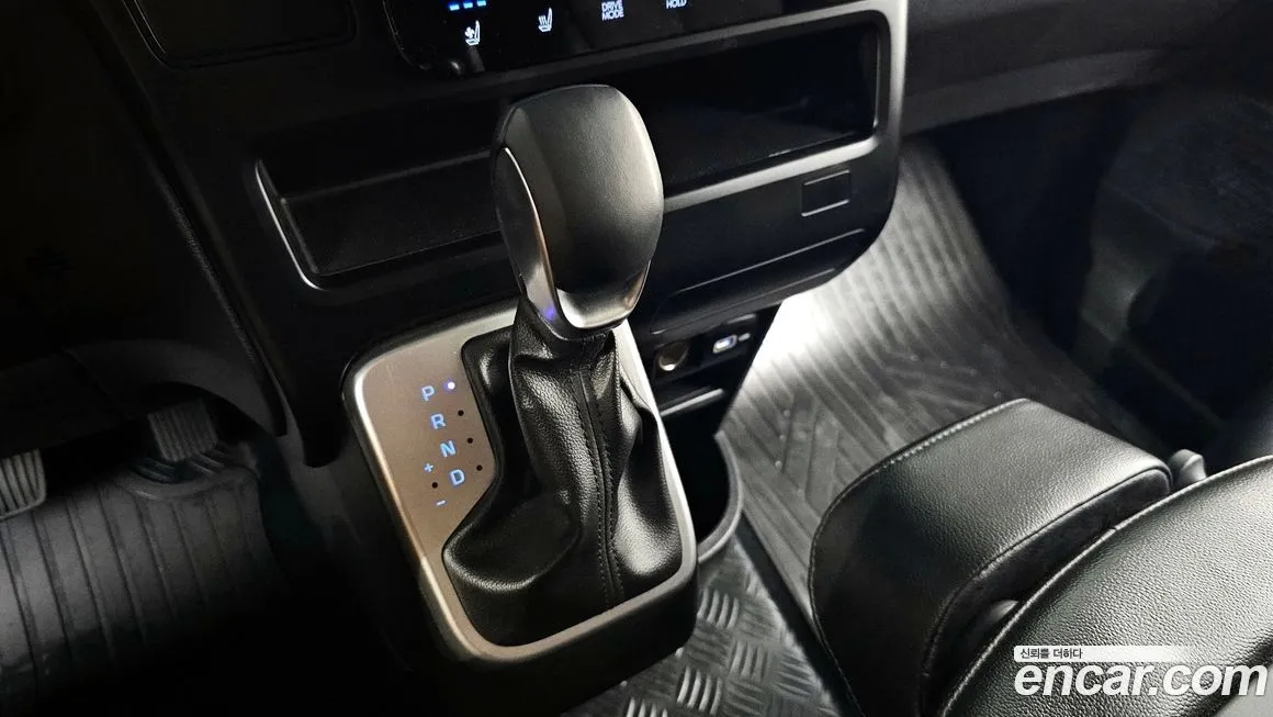 Hyundai Staria 2022 из KR, фото 9