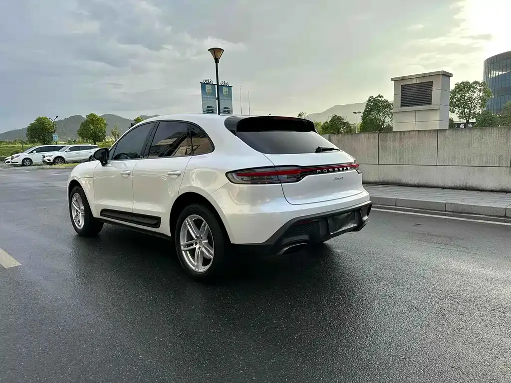 Porsche Macan — фото 4