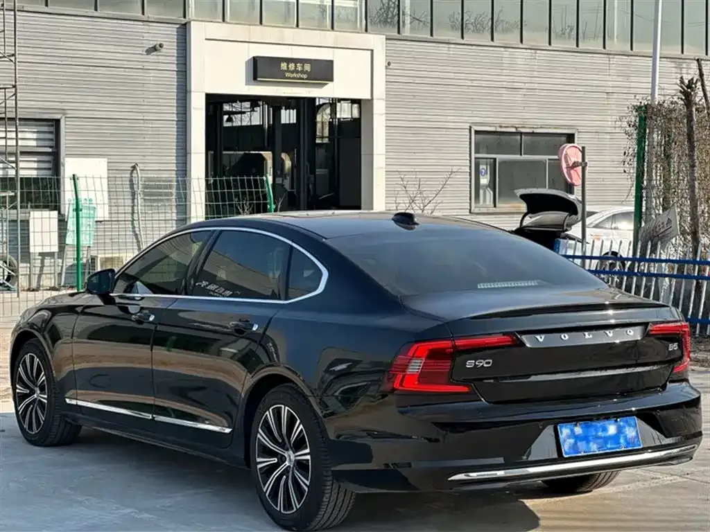 Volvo S90 2021 из CN, фото 6