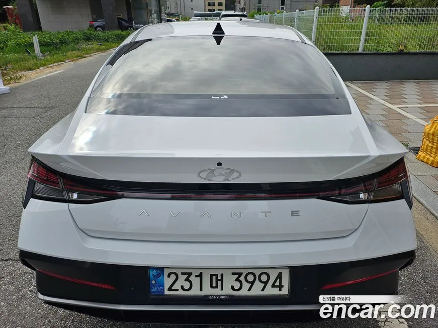 Hyundai AVANTE — фото 3