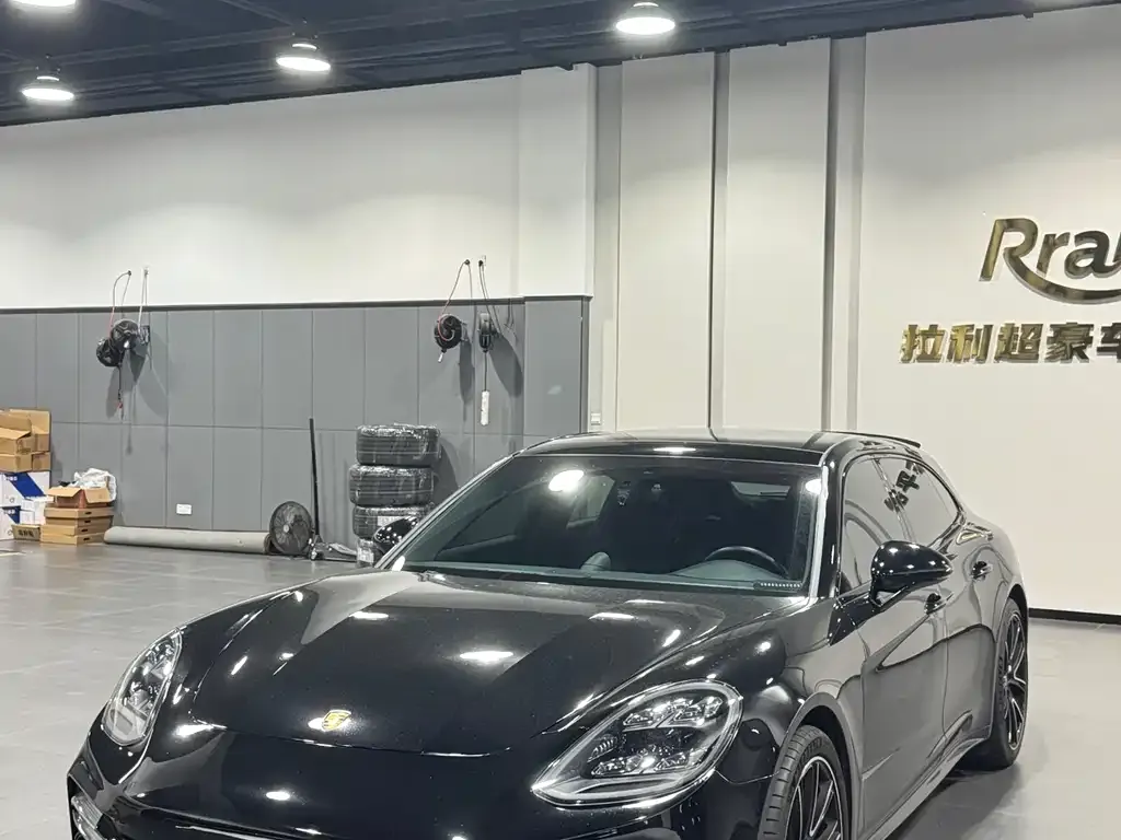 Porsche Panamera 2021 из CN, фото 4
