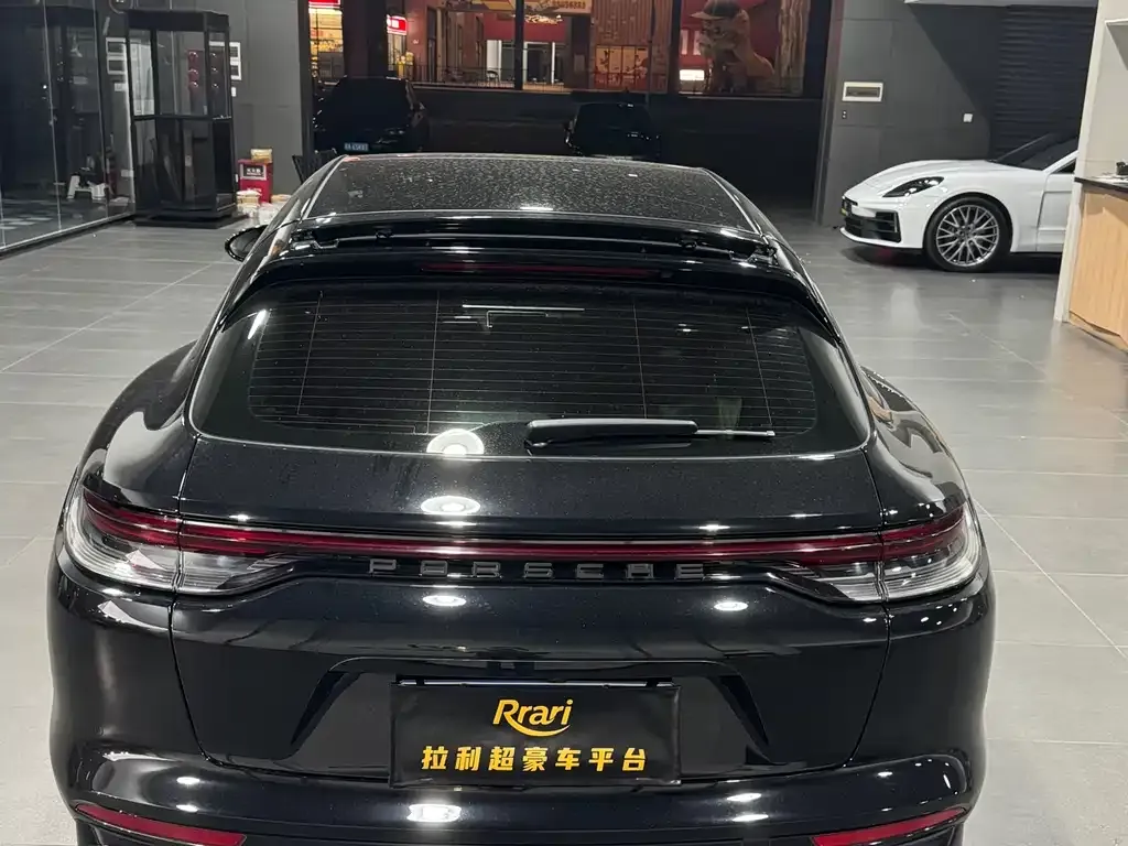 Porsche Panamera 2021 из CN, фото 5
