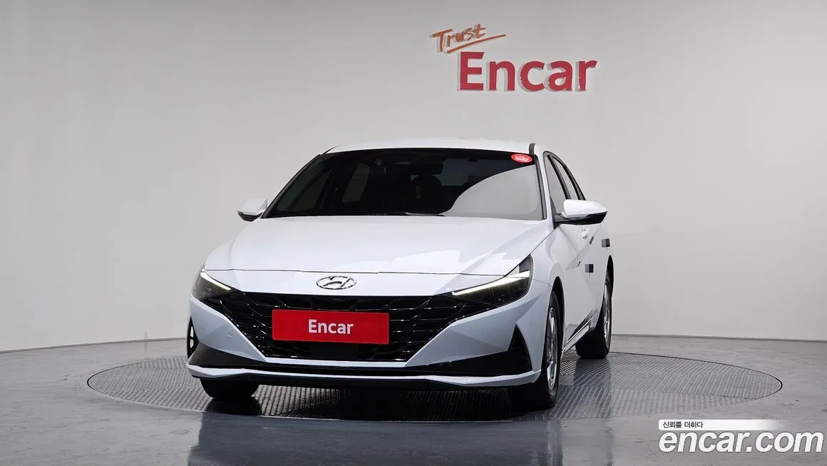 Hyundai AVANTE — фото 3