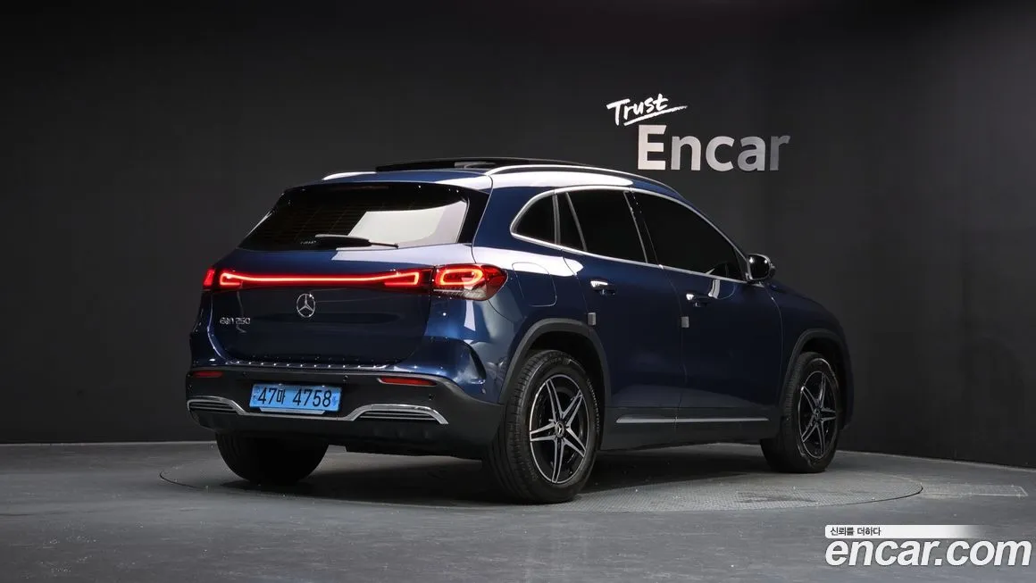 Mercedes-Benz EQA 2022 из KR, фото 2