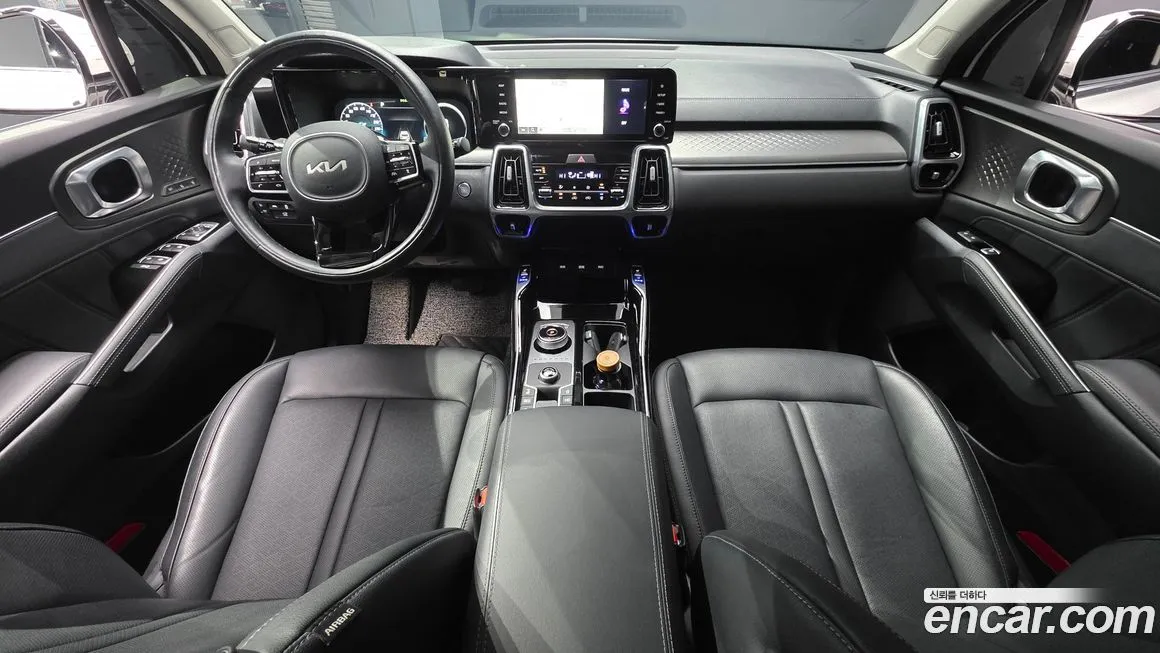 Kia Sorento — фото 7