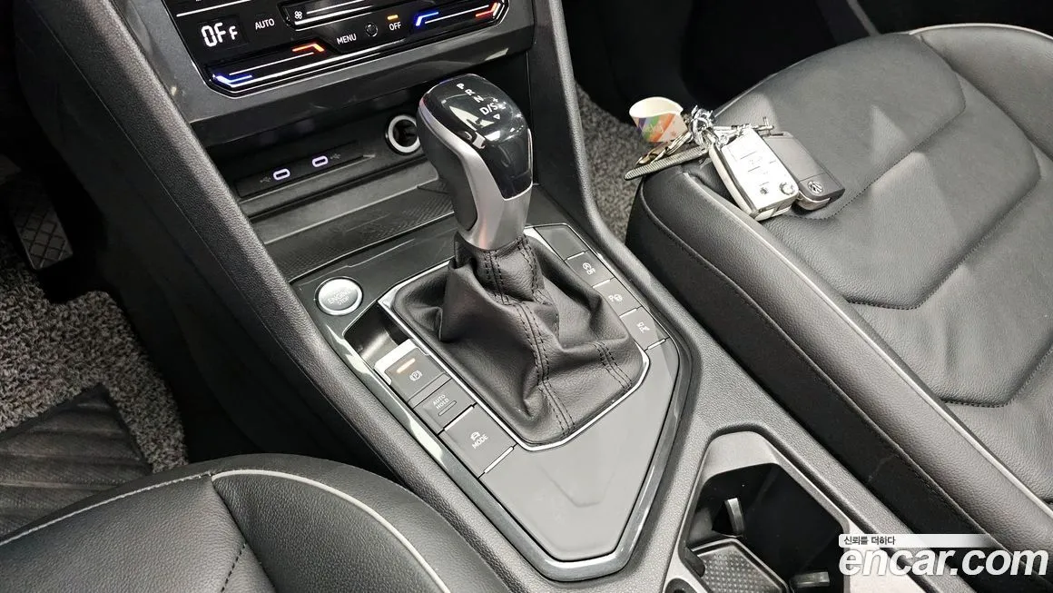 Volkswagen Tiguan — фото 9