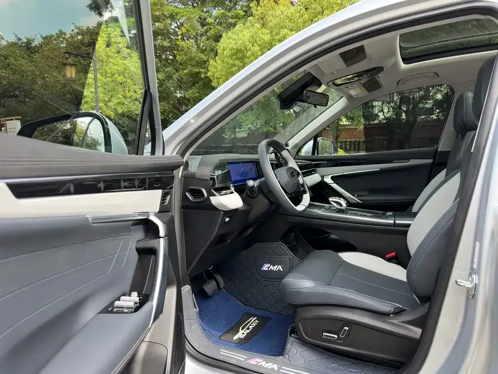 Geely Boyue L 2024 из CN, фото 6