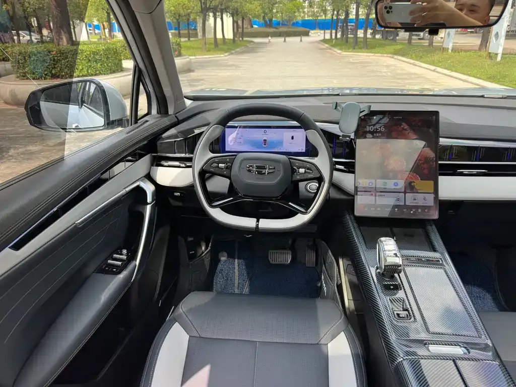 Geely Boyue L 2024 из CN, фото 9