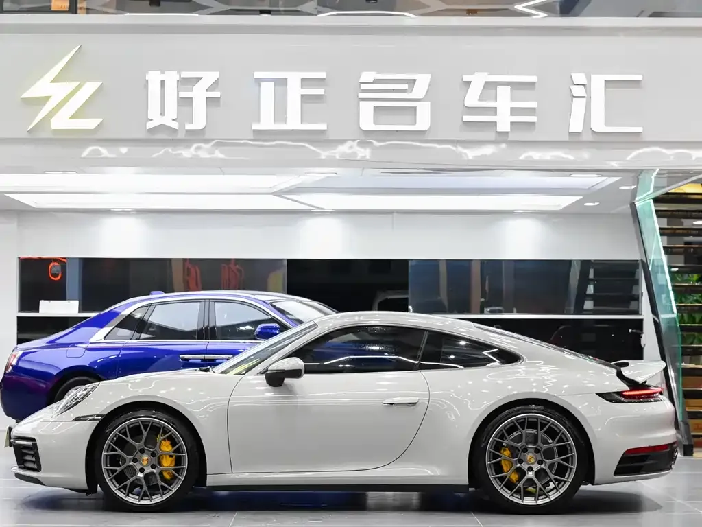 Porsche 911 2021 из CN, фото 5