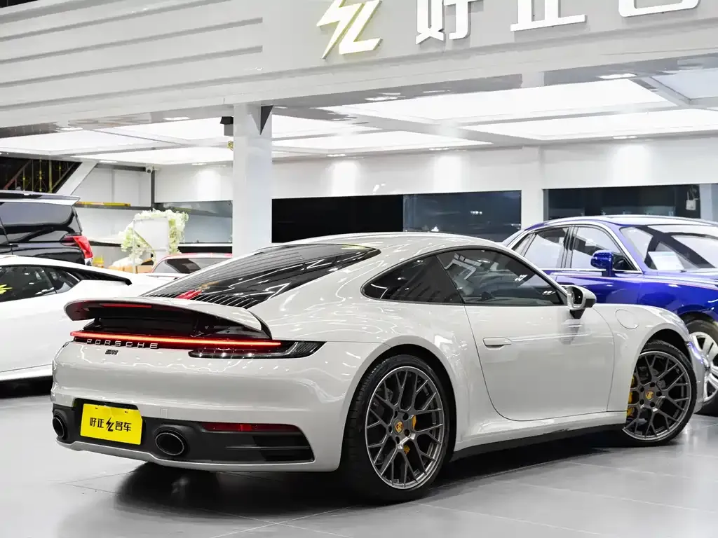 Porsche 911 2021 из CN, фото 6