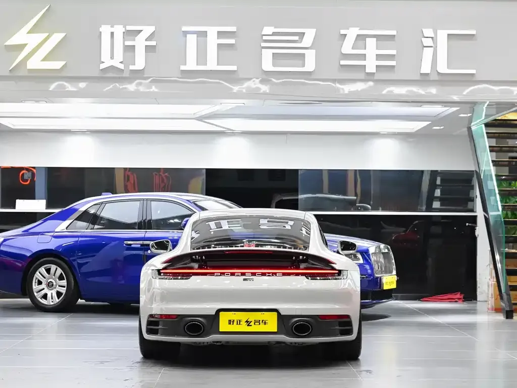 Porsche 911 2021 из CN, фото 7