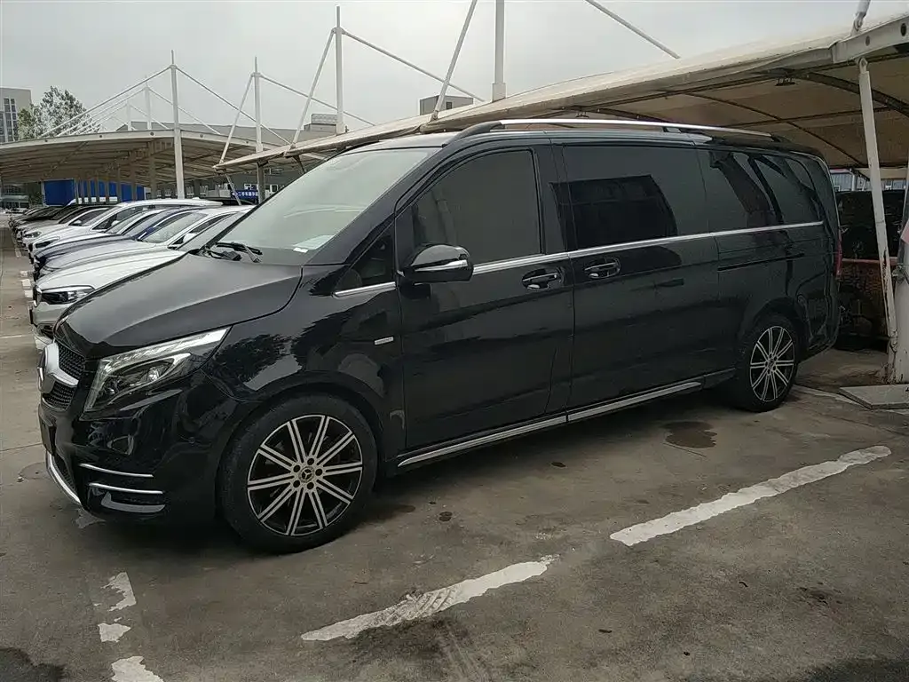 Mercedes-Benz V-Class 2022 из CN, фото 5