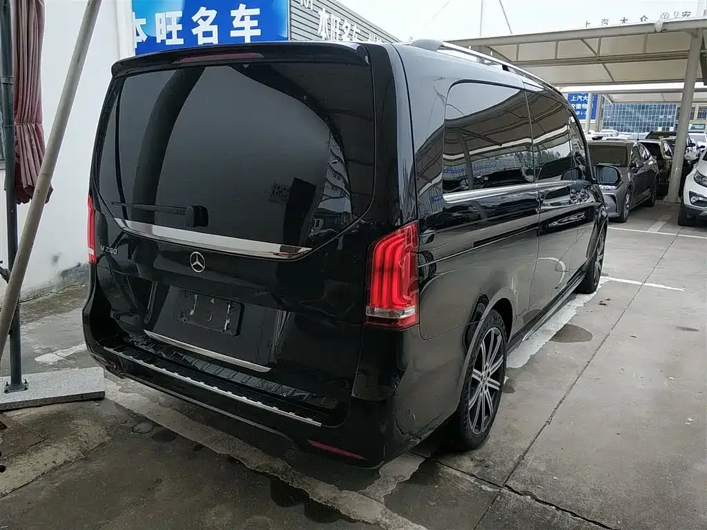 Mercedes-Benz V-Class 2022 из CN, фото 7