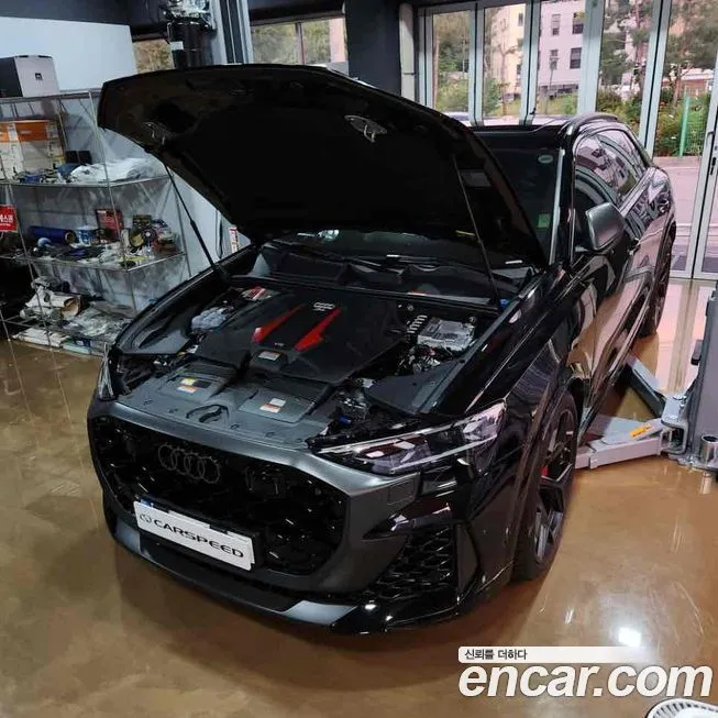 Audi RSQ8 2025 из KR, фото 9