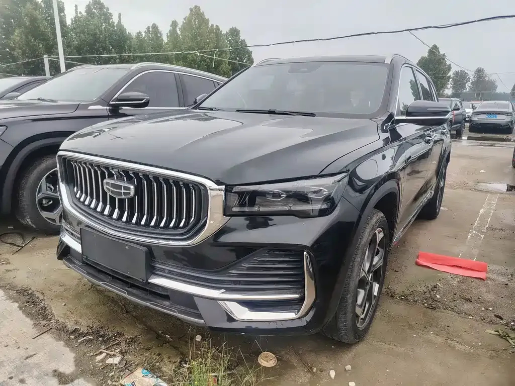 Geely Xingyue L — фото 1