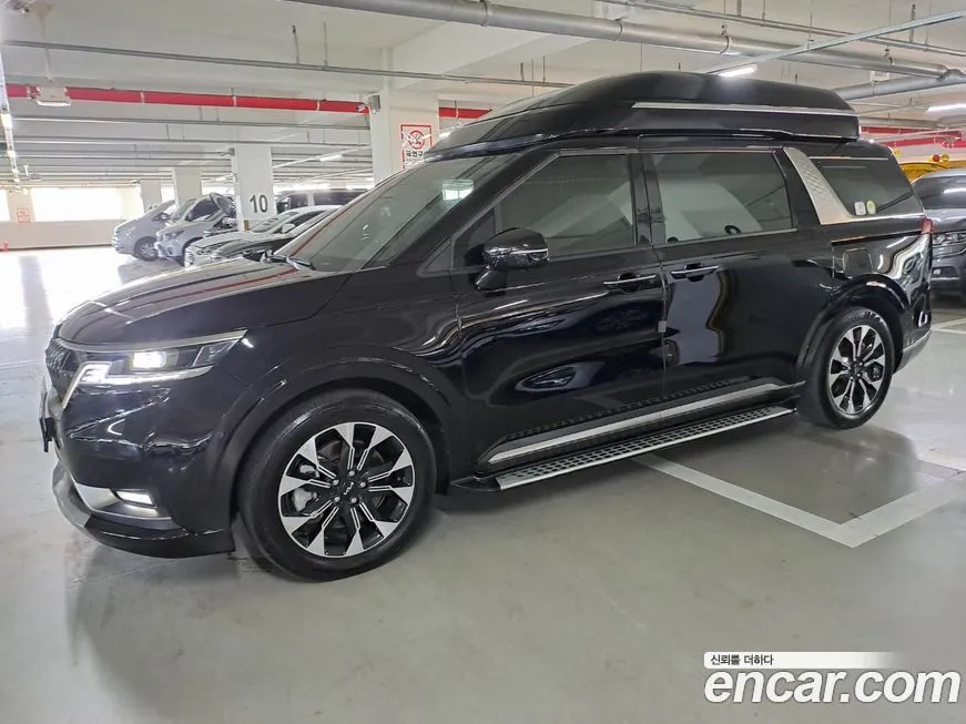 Kia Carnival — фото 1