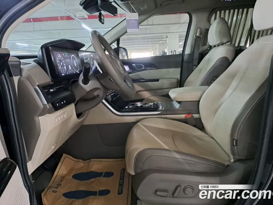 Kia Carnival — фото 10