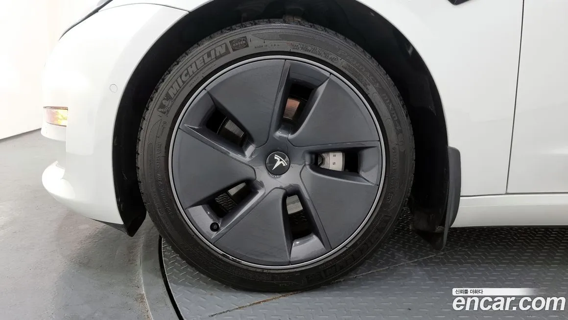 Tesla Model 3 2022 из KR, фото 5