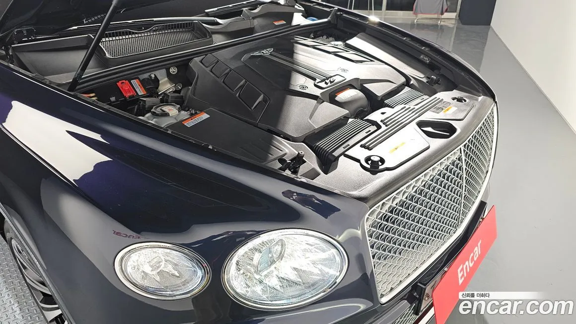 Bentley Bentayga 2023 из KR, фото 6