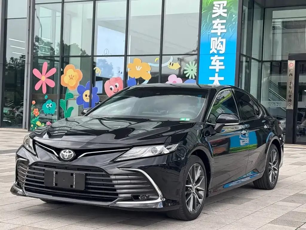 Toyota Camry 2021 из CN, фото 1