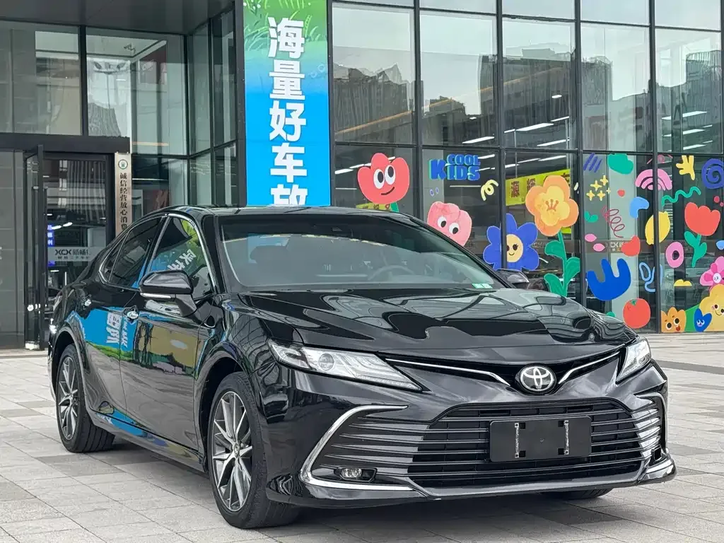 Toyota Camry 2021 из CN, фото 3