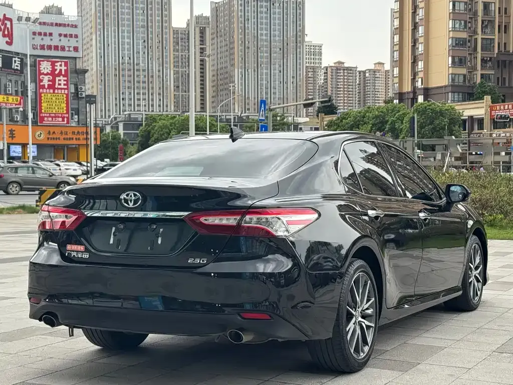 Toyota Camry 2021 из CN, фото 4