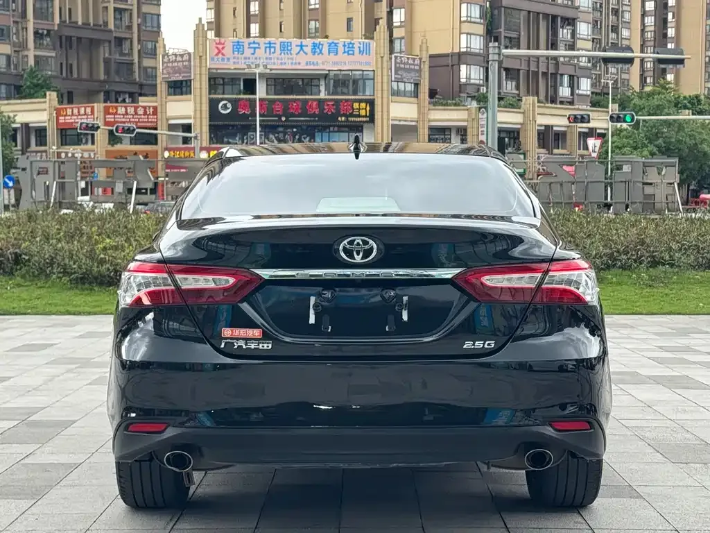 Toyota Camry 2021 из CN, фото 5