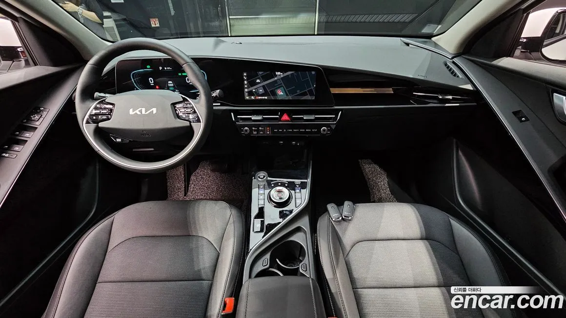 Kia Niro — фото 7