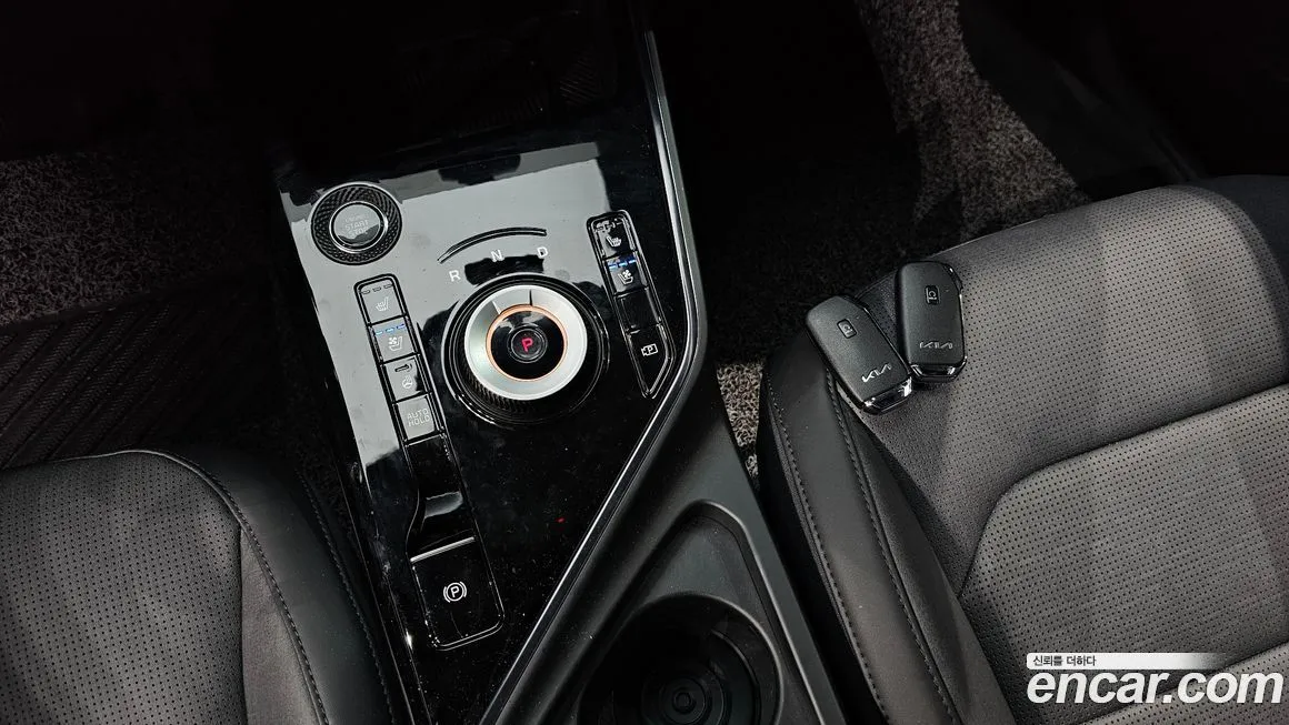 Kia Niro — фото 9