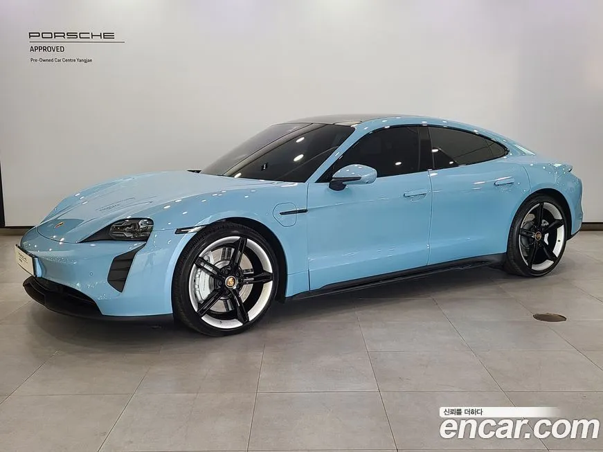 Porsche Taycan
