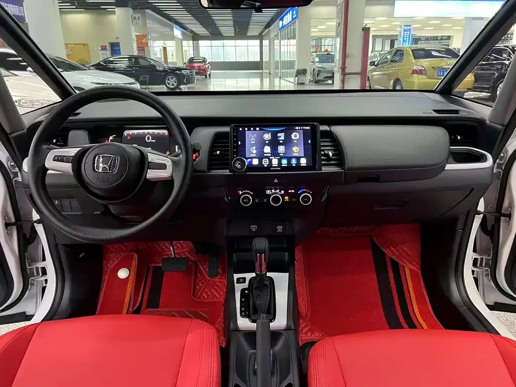 Honda Fit — фото 2