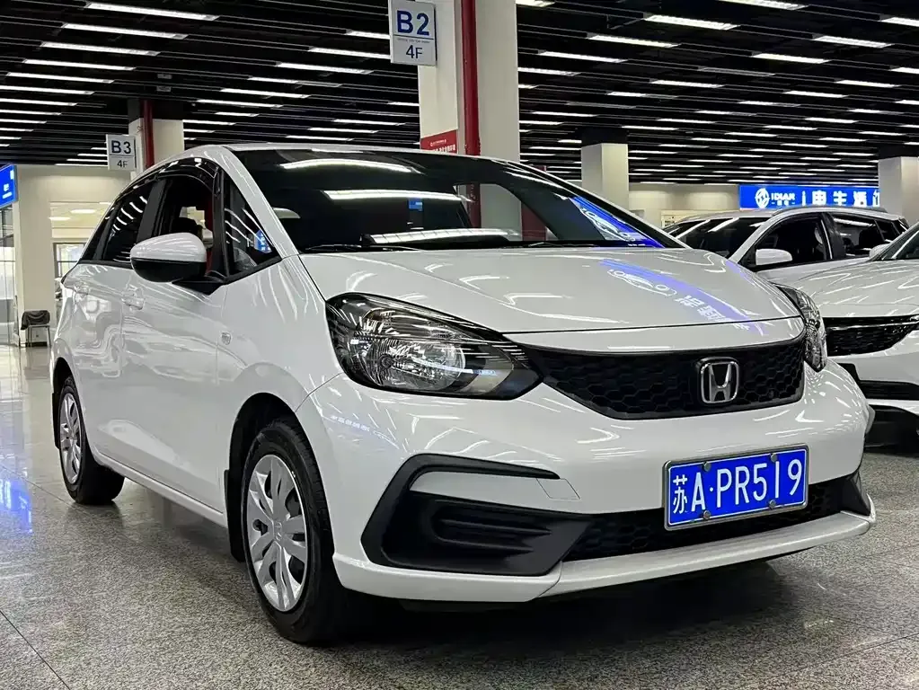 Honda Fit — фото 6