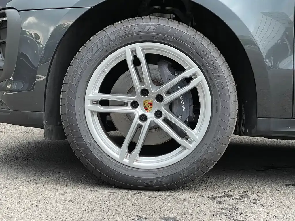 Porsche Macan 2024 из CN, фото 7