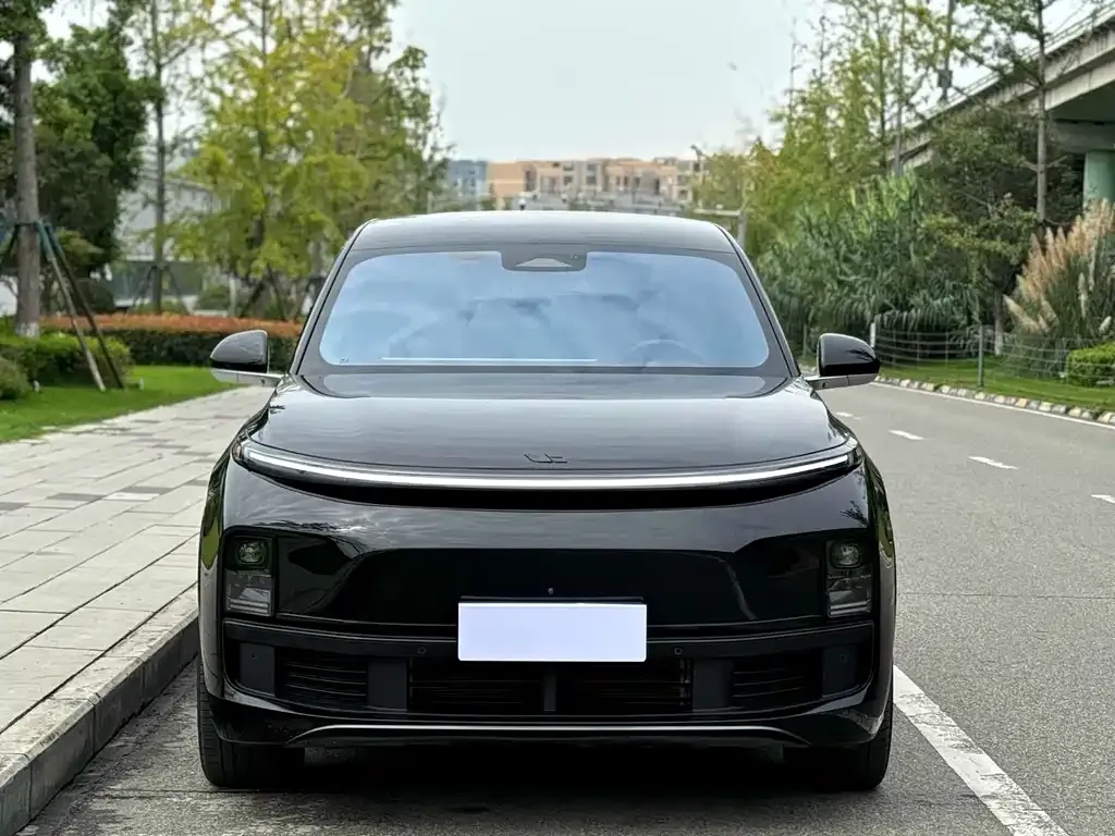 Li Auto L9 2024 из CN, фото 2
