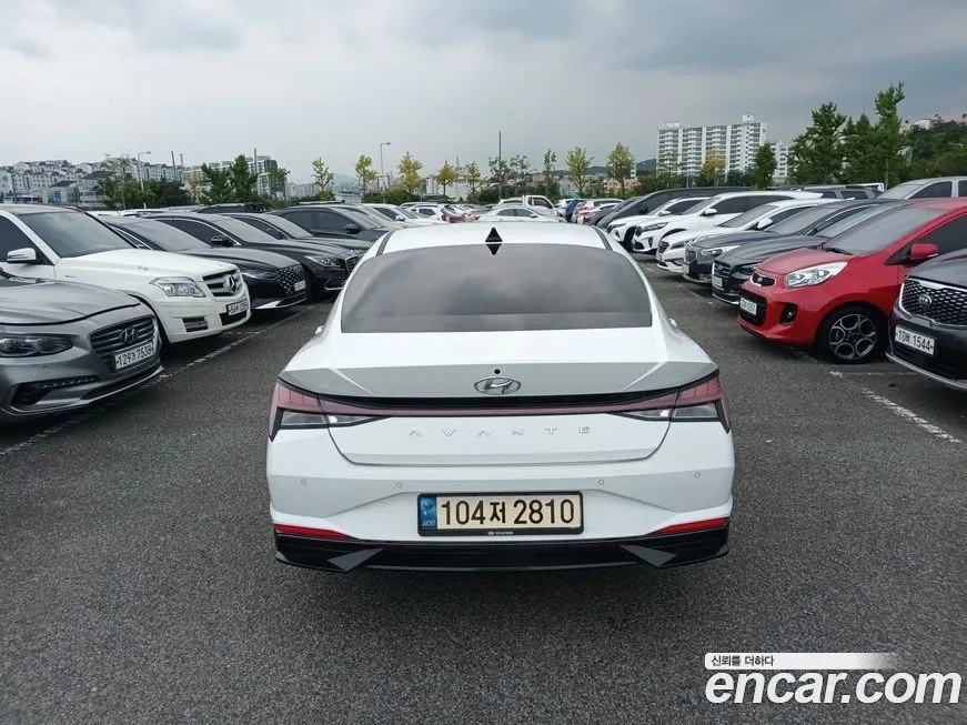 Hyundai AVANTE — фото 4