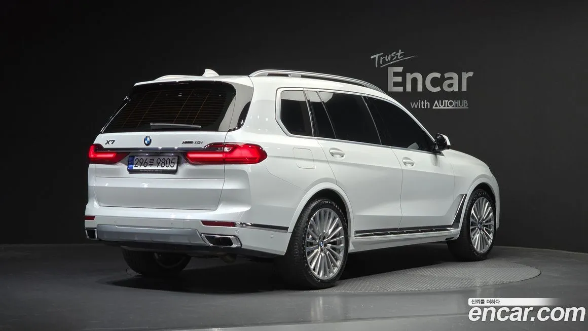 BMW X7 — фото 2