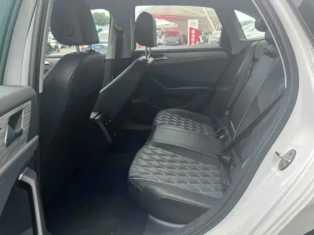 Volkswagen Sagitar 2023 из CN, фото 5