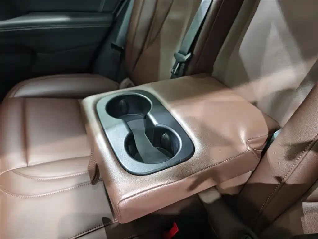Buick Envision Plus — фото 9